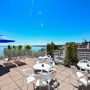 https://hotel-aurora-desenzano-del-garda.it-lombardy.com