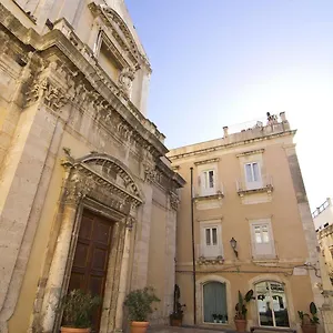 https://la-via-della-giudecca.sicilyhotelsitaly.net